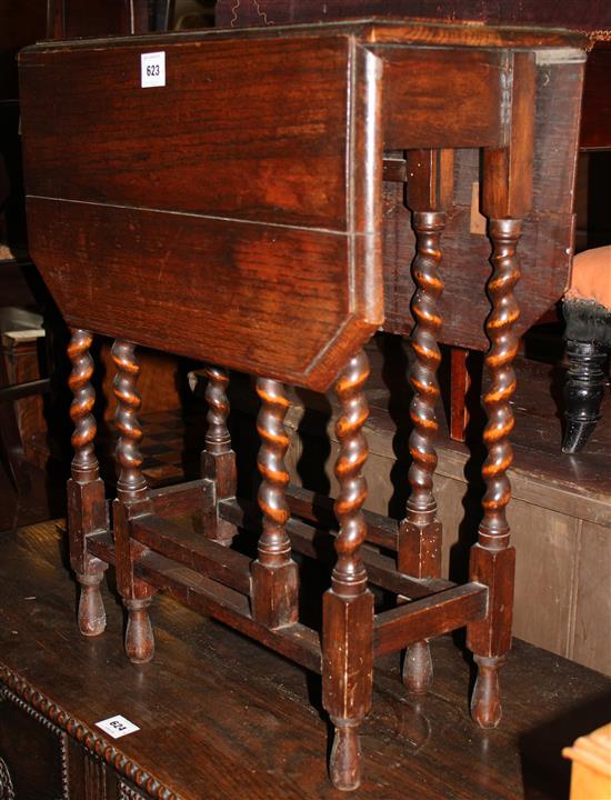 1920s oak gateleg table